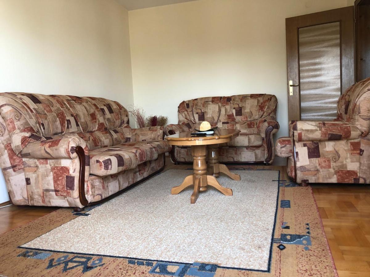Apartman Djina Vrnjačka Banja Extérieur photo